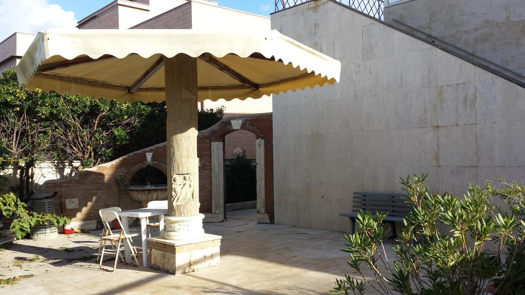 Hotel Rosa Dei Venti Fiumicino Exterior foto